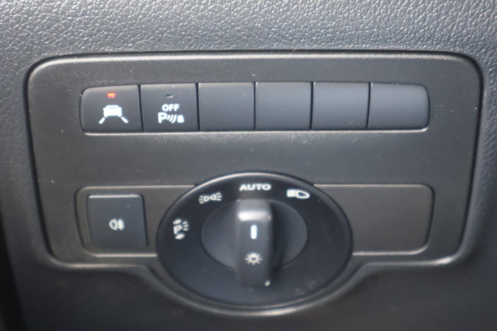 Mercedes-Benz Vito 114 cdi lang l trekhaak l becker map pilot l camera l le