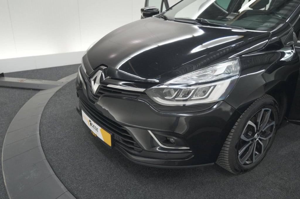 Renault Clio tce 90 intens | camera | navigatie | allseason banden | parkee