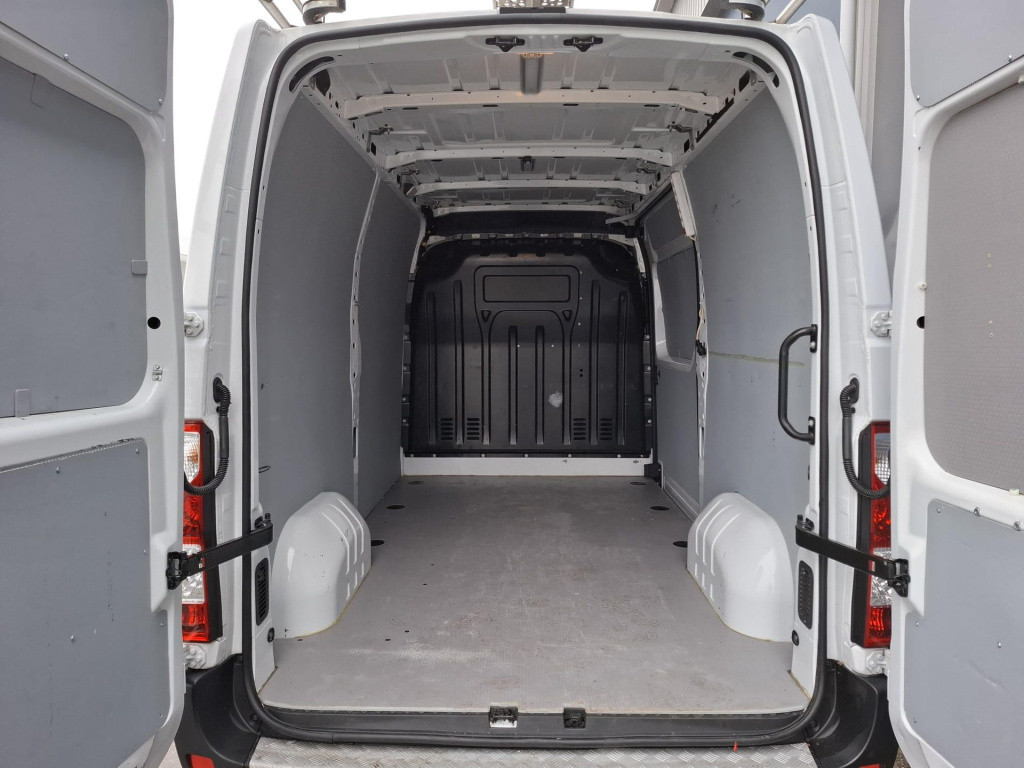Opel Movano 2.3 turbo l2h2 airco / cruise controle / navi / euro 6 / imperi
