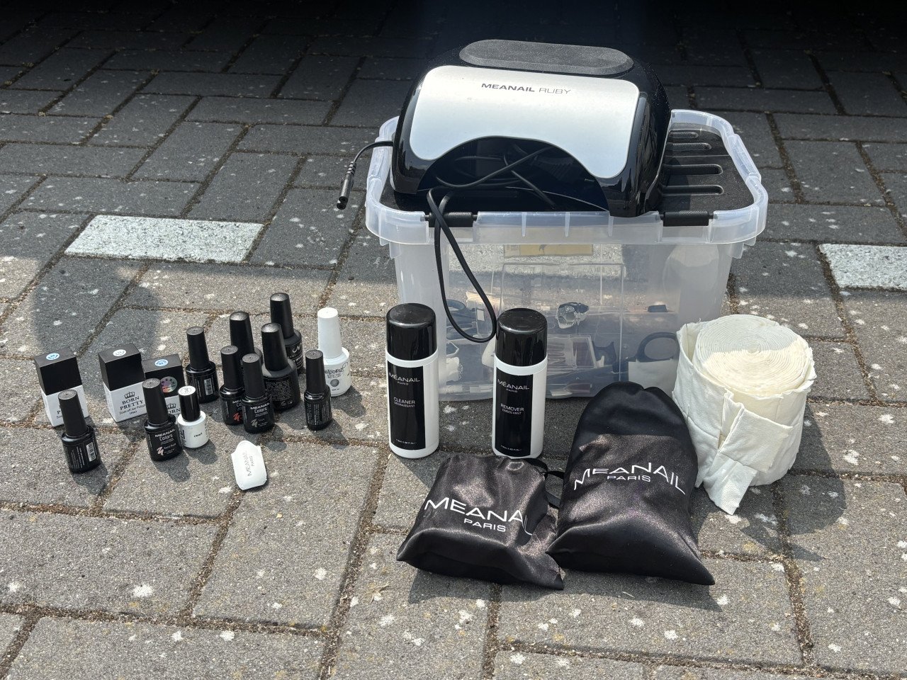 Complete set gelnagellak Meanails Paris
