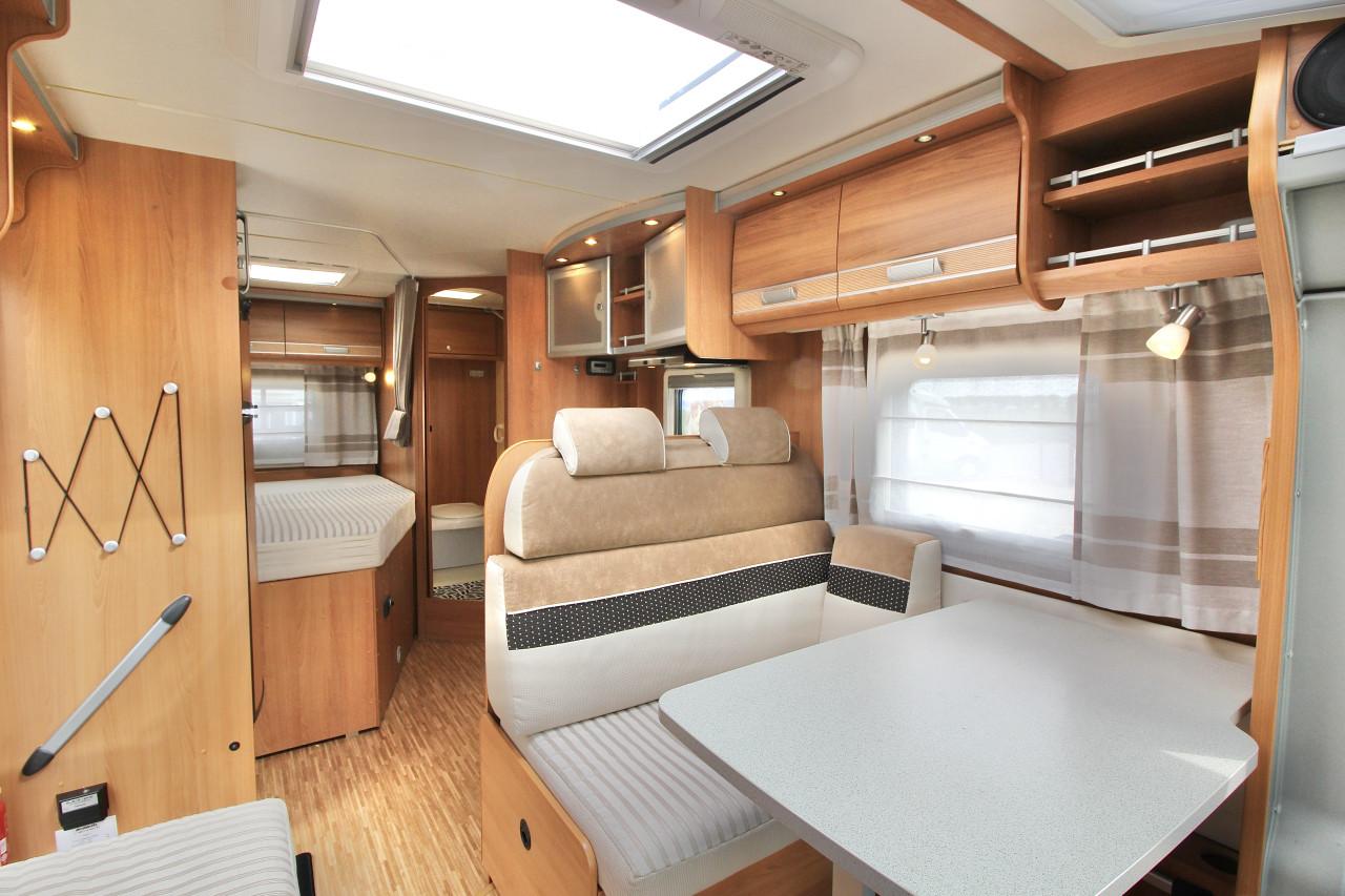 Dethleffs Advantage T6501 (Vast lengtebed, In nieuwstaat!!!)