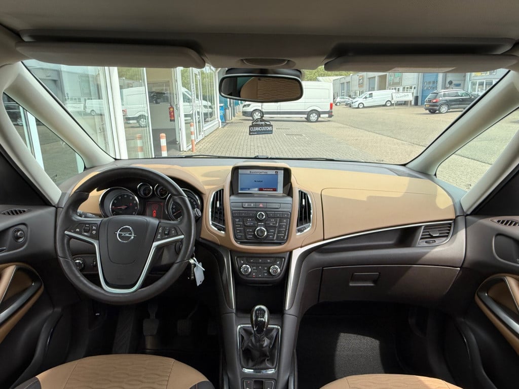 Opel Zafira tourer 1.4 cosmo 7 persoons