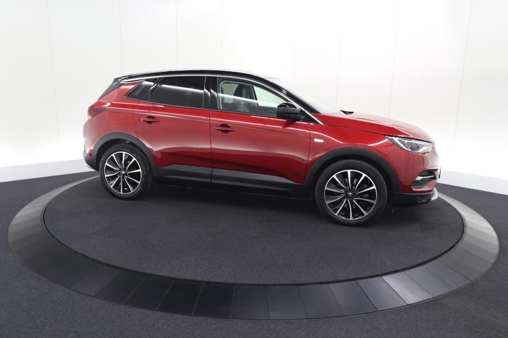 Opel Grandland 1.6 turbo plug-in hybrid 300 4x4 ultimate | trekhaak | elekt