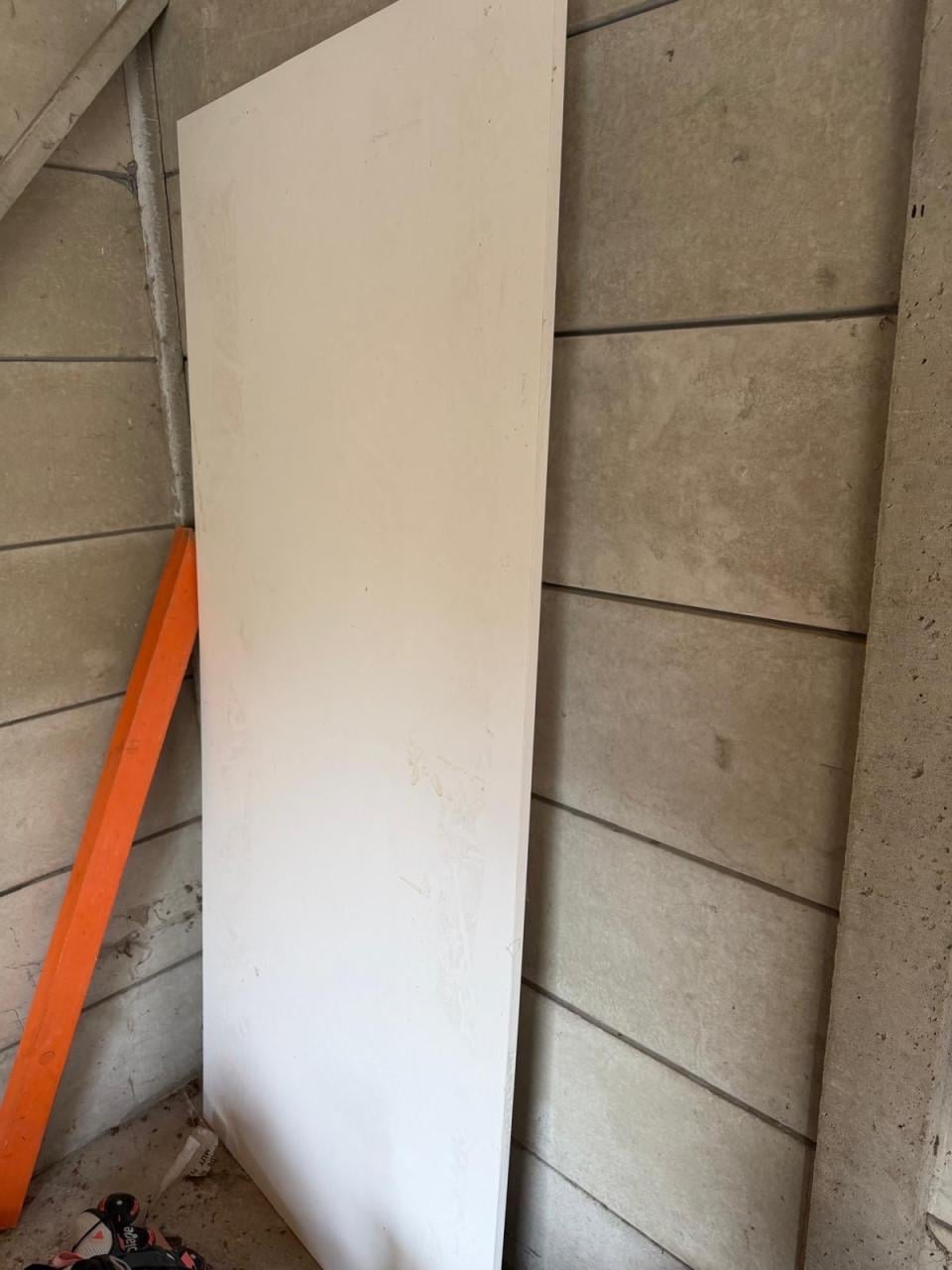 Grote witte meubelplaat nieuw