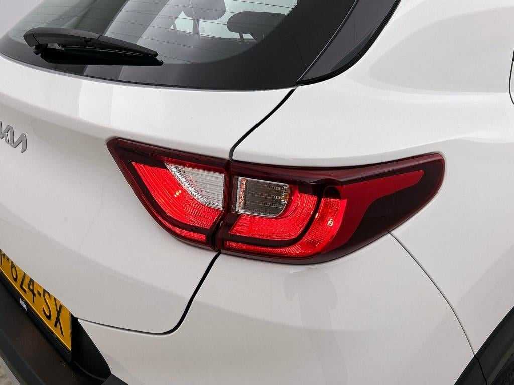 Kia Stonic 1.0 t-gdi mhev dynamicline | cruise control | camera |