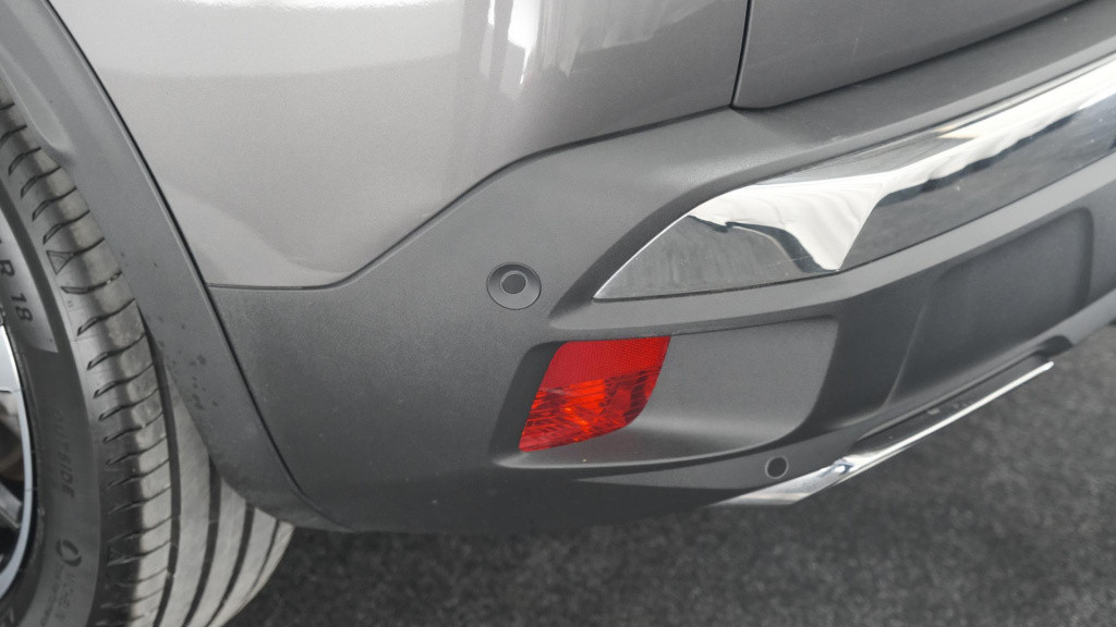 Peugeot 3008 1.6 puretech 180 eat8 gt | trekhaak | camera | dodehoekdetecti