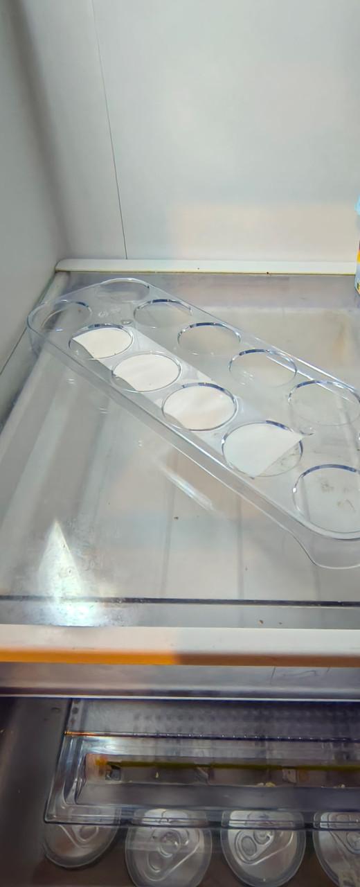 Beko koel/vriescombinatie i.z.g.s. 200 euro.