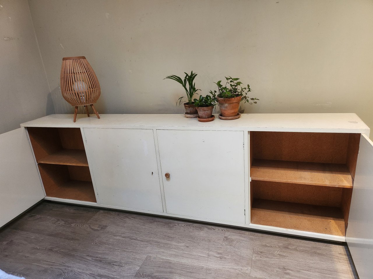 (Vintage) lage lange kast