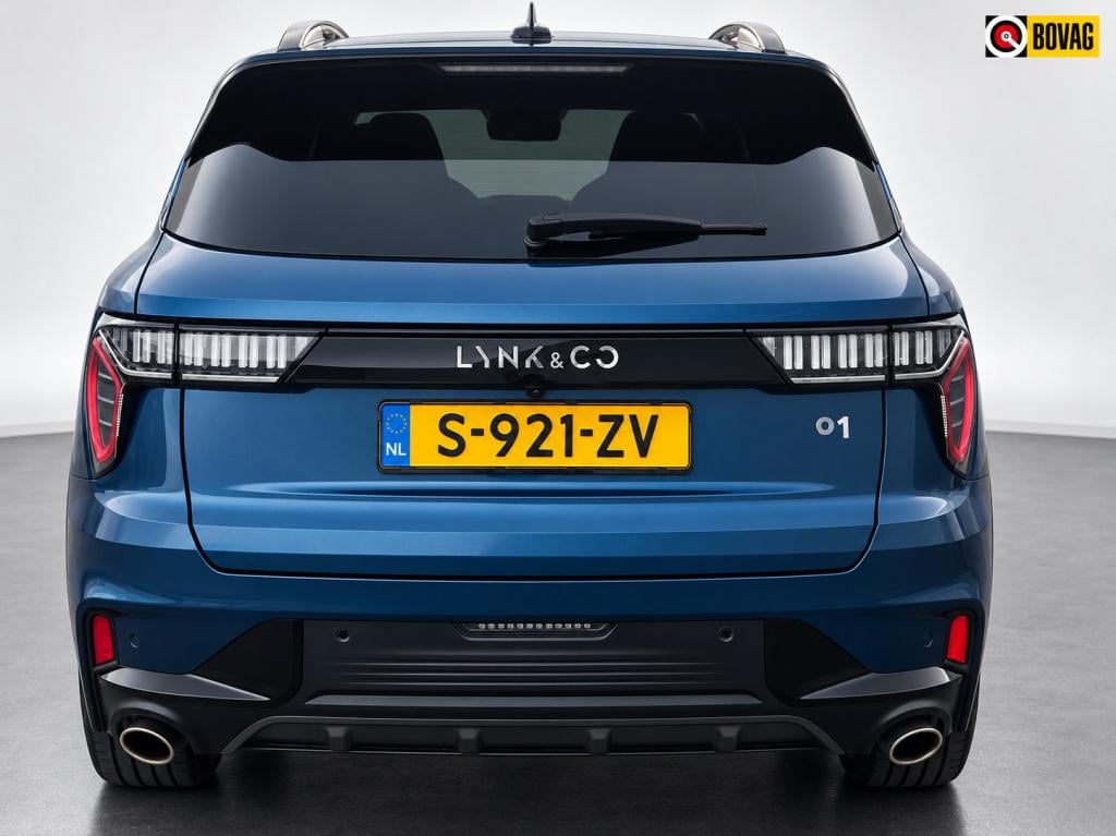 Lynk & Co 01 1.5 phev 261pk/facelift my23/360 camera/panodak enz..