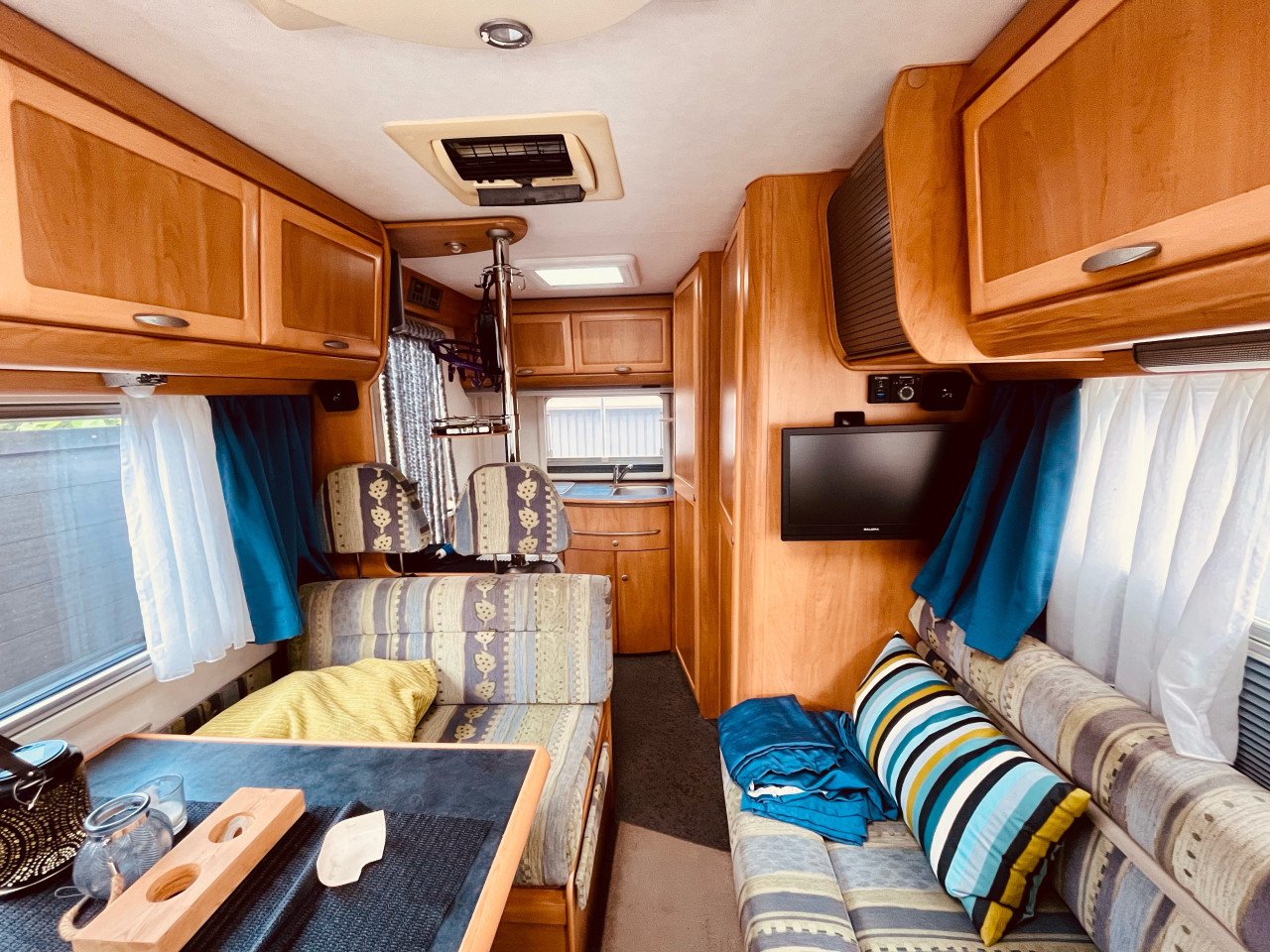 Hymer B544 camper