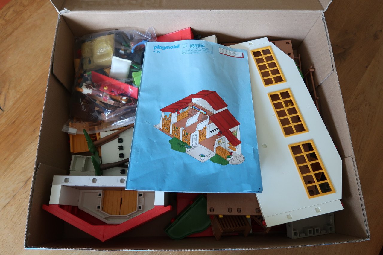 Playmobil "De Paarden Manege" compleet in doos + boekje €25,00
