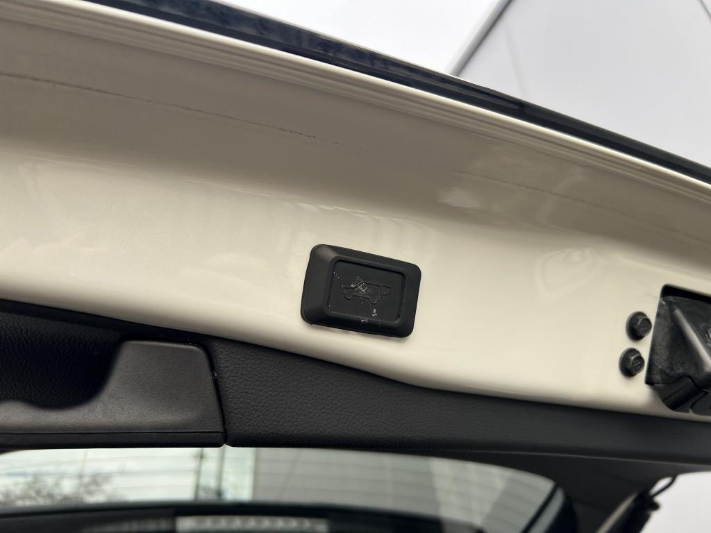 Toyota Rav4 2.5 hybrid awd bi-t. jbl audio | leder | stoel verwarming |