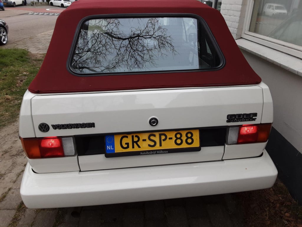 Volkswagen Golf 1.8