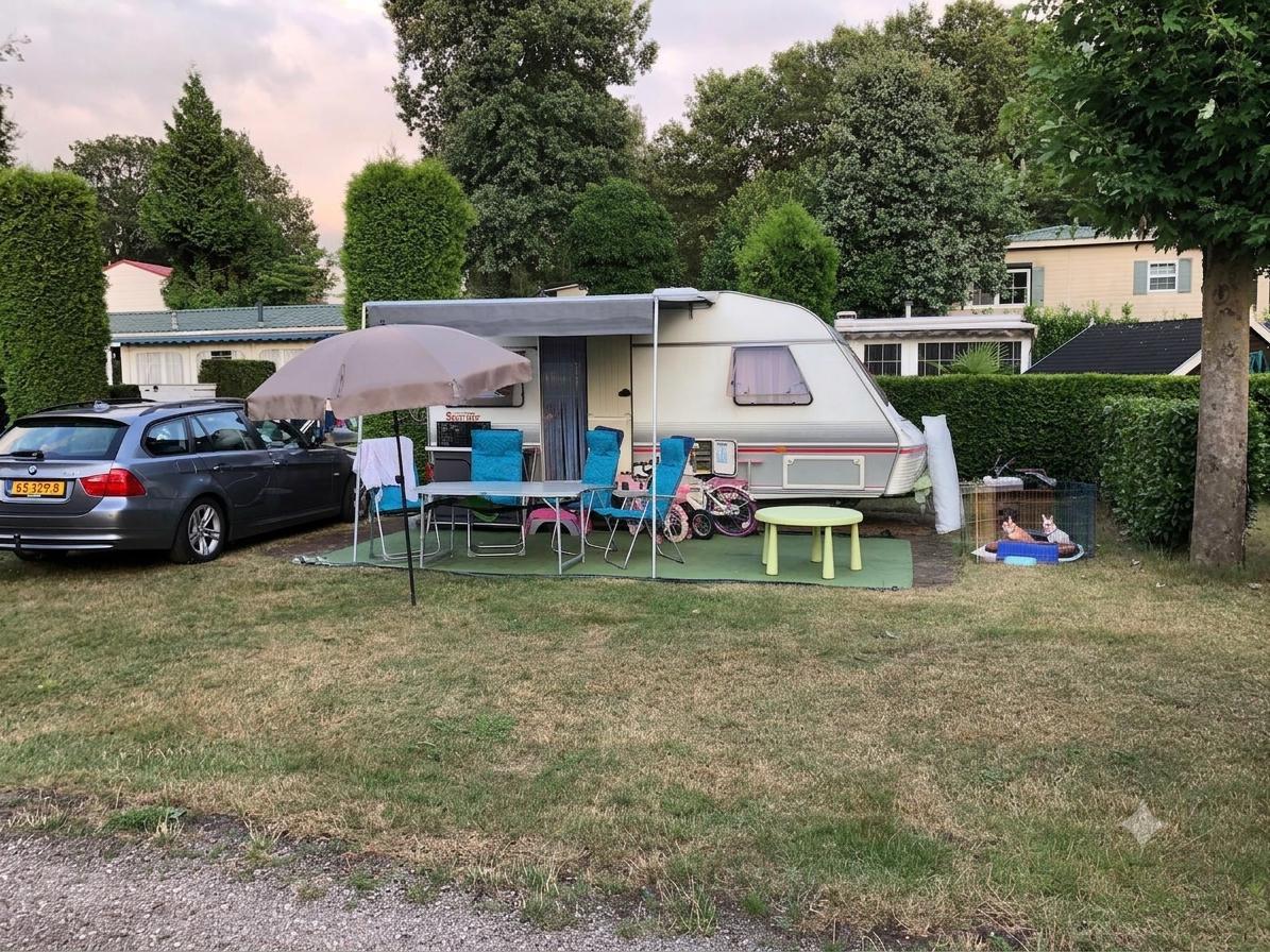 Beyerland 460-CT caravan