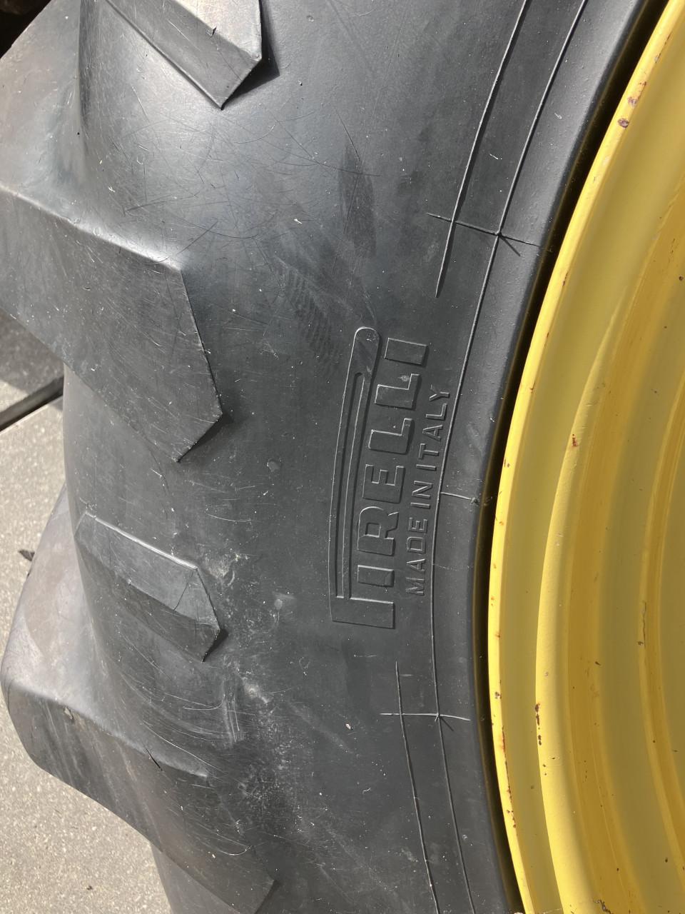 Mooie PIRELLI Ploegbanden