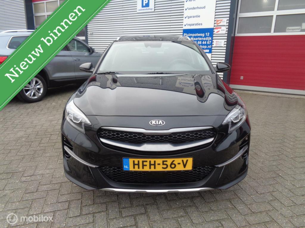 Kia Xceed 1.4 t-gdi executive/automaat/navi/panoramadak/half leer/18''lm/tr