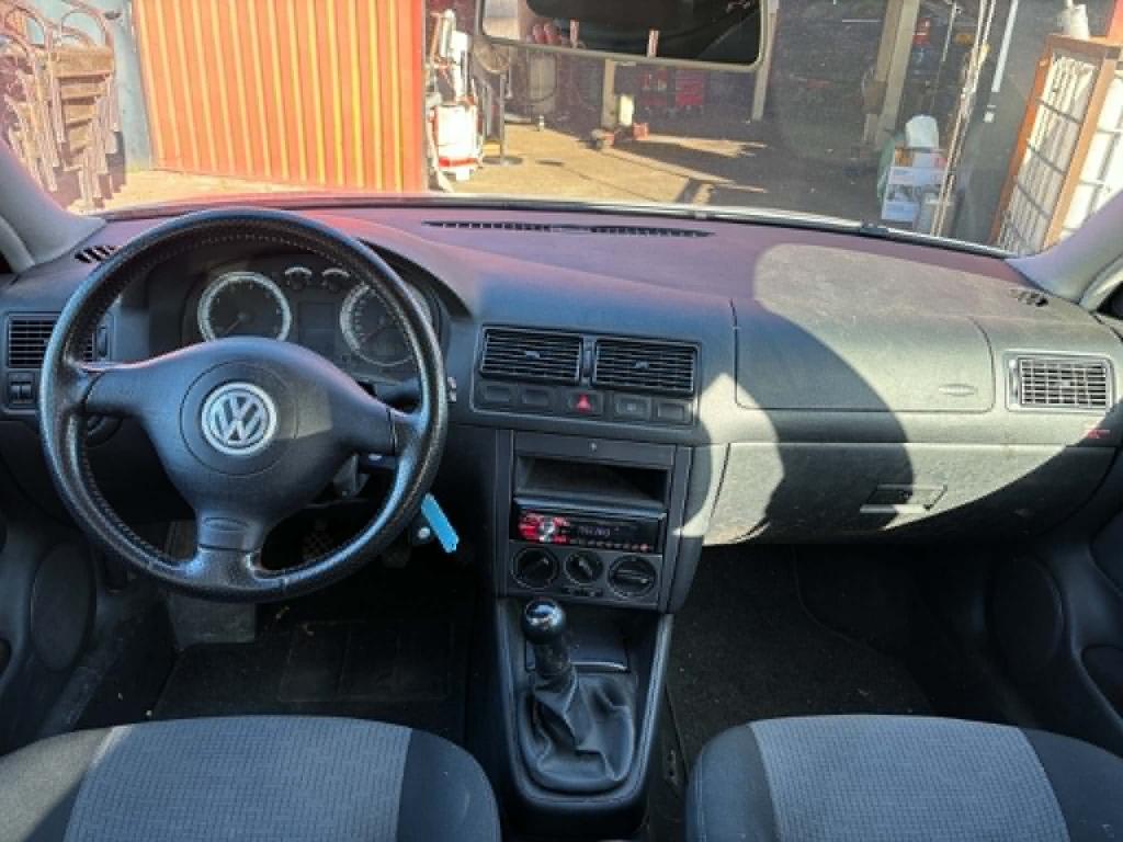 Volkswagen Golf variant 1.6-16v turijn comf.