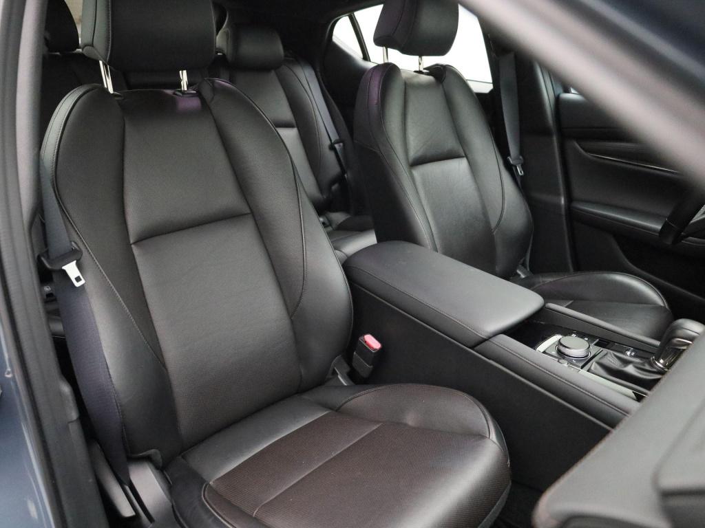 Mazda 3 2.0 e-skyactiv-g m hybrid 122 luxury | automaat | bose | apple carp