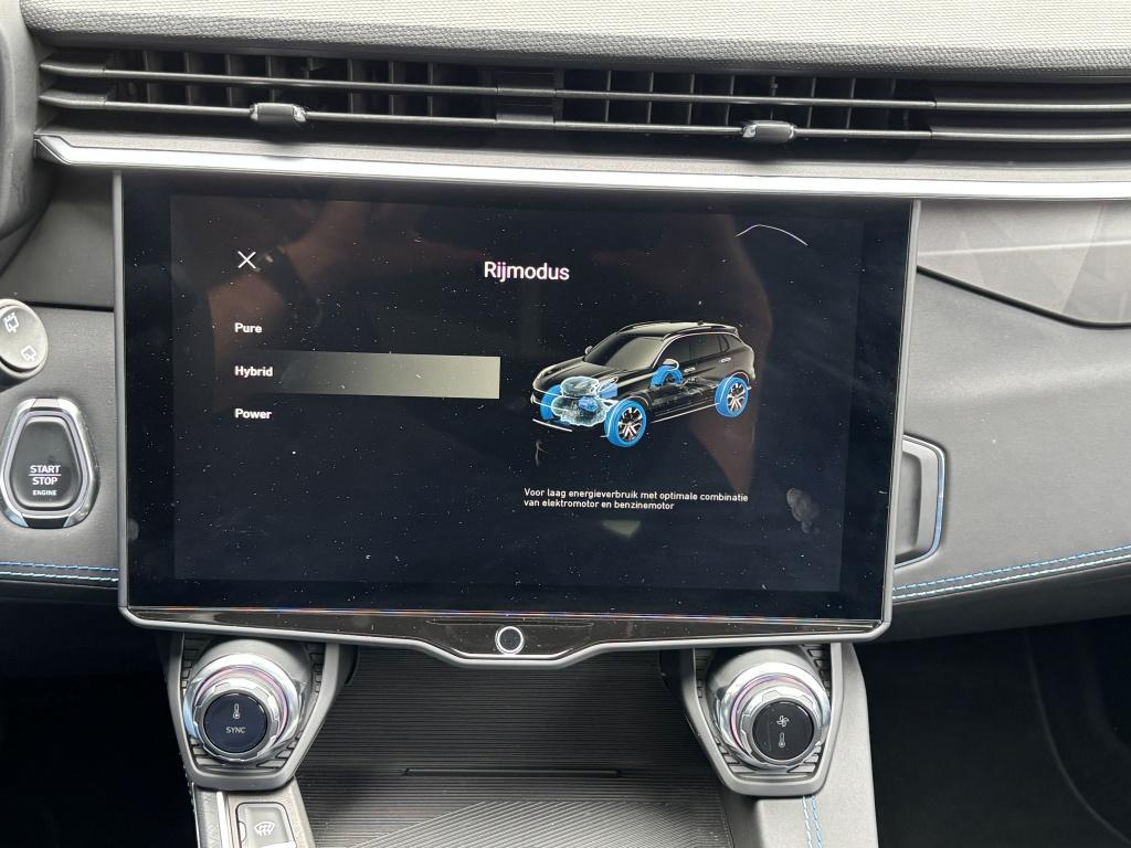 Lynk & Co 01 1.5td 261pk phev 7dcth panoramadak| nl auto| 360 camera|navi|c