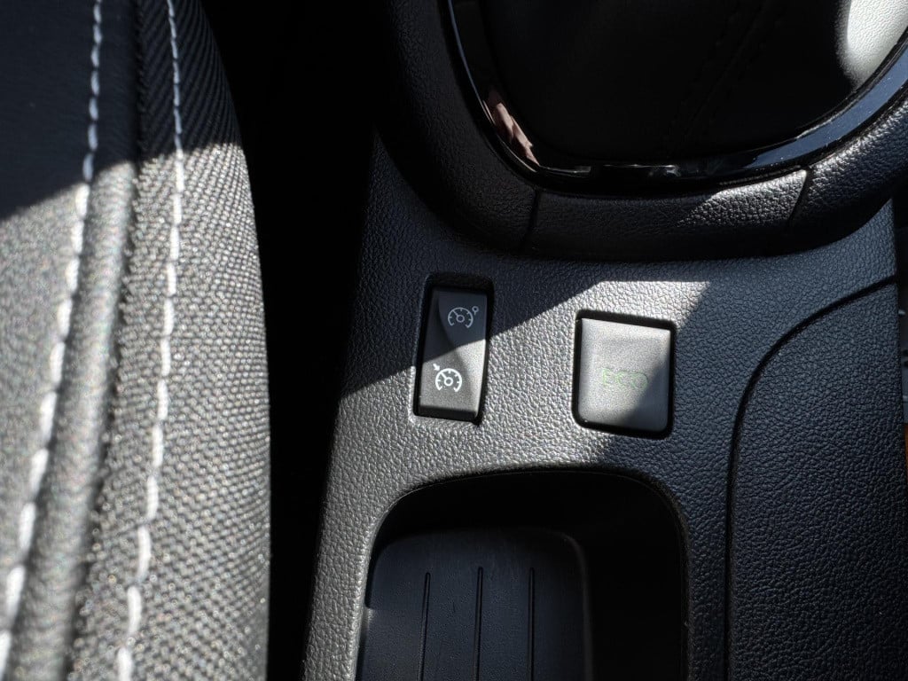 Renault Clio 0.9 tce intens | navigatie | led koplampen | keyless entry | c