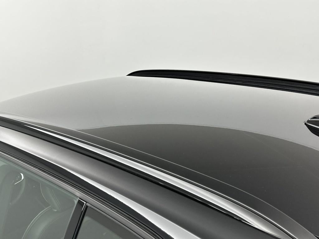 Volvo XC40 t5 262pk recharge plus dark| adap.cruise| 360camera| trekhaak