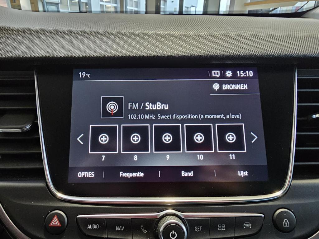 Opel Crossland X 1.2 turbo 120 jaar edition