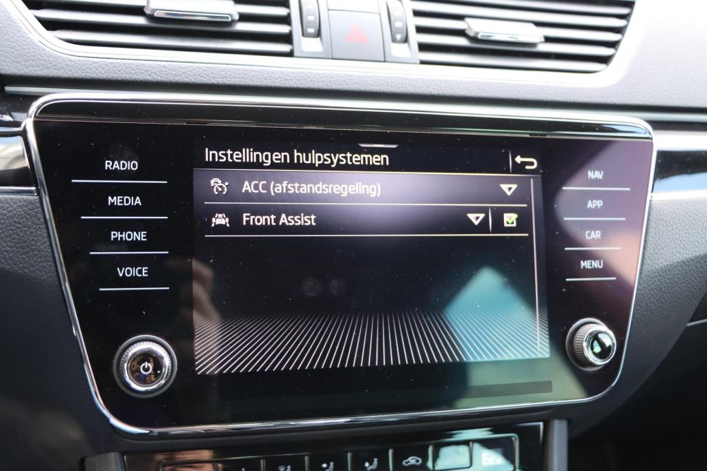 Skoda Superb combi 1.4 tsi iv laurin & klement 218pk dsg6