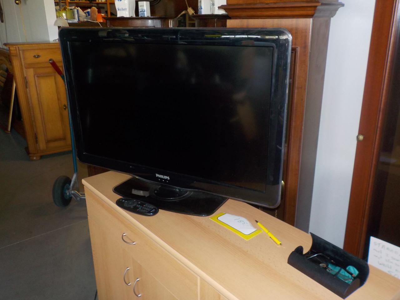 In zeer goede staat PHILIPS t.v. met afstandbediening