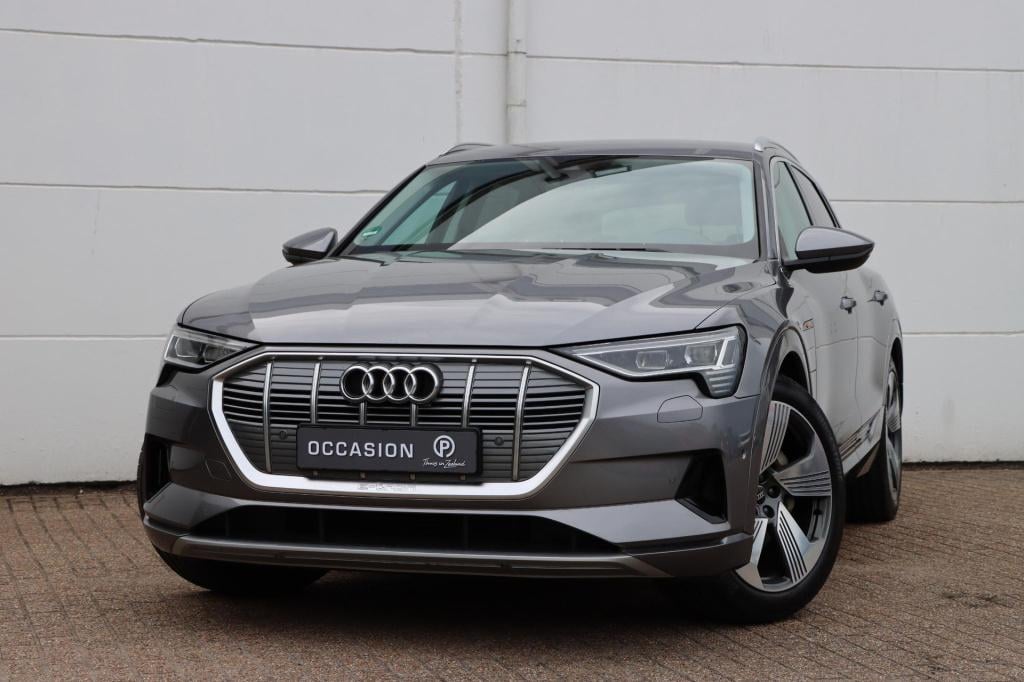 Audi E-tron 50 quattro advanced edition plus 71 kwh | soh 95,1% |