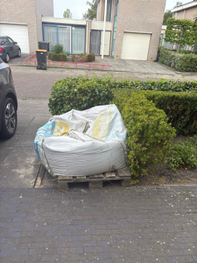 Ca 300 liter rivierzand/metselzand