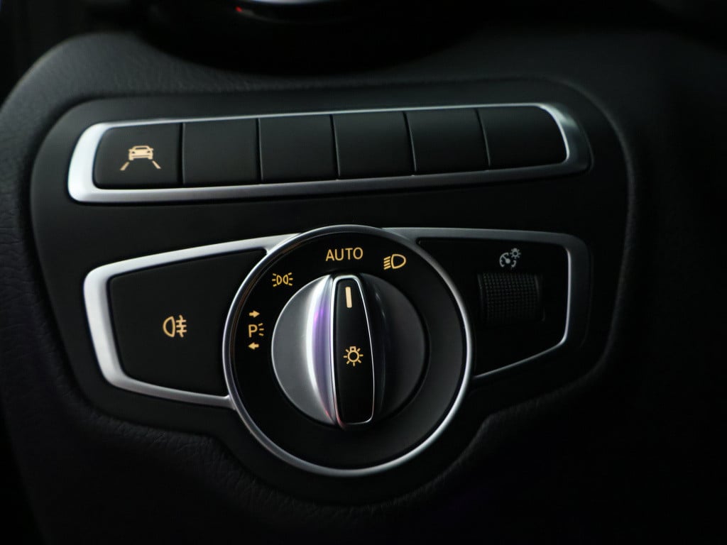 Mercedes-Benz C-Klasse estate 300 e premium plus pack | distronic | dode ho