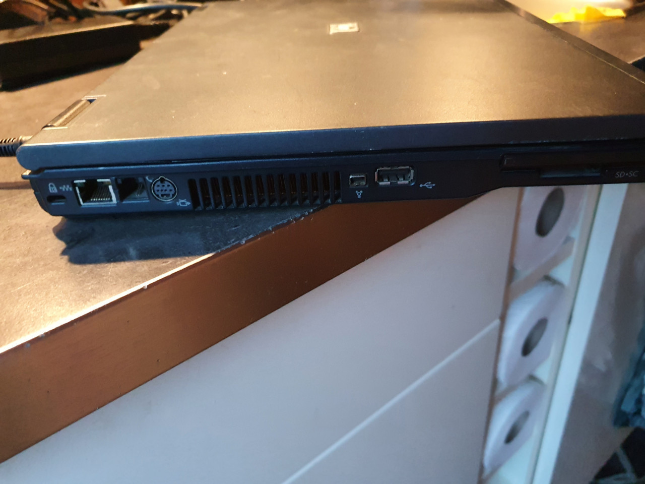 Mooie werkende vintage laptop/notebook HP anatel model zie foto's