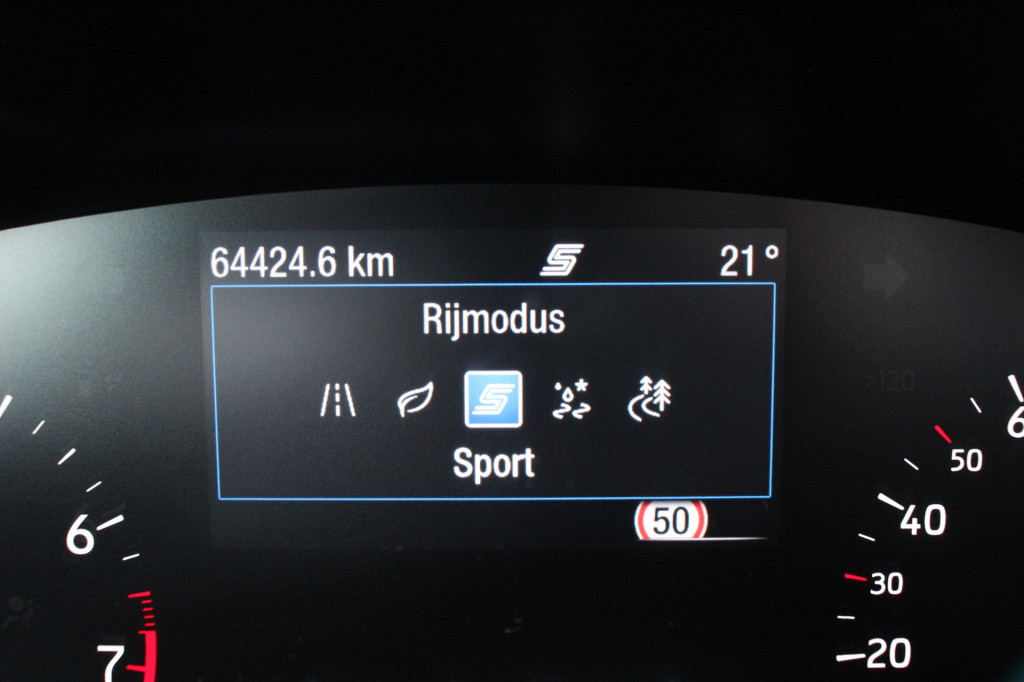 Ford Focus wagon 1.5 ecoboost active business | navi | acc | camera
