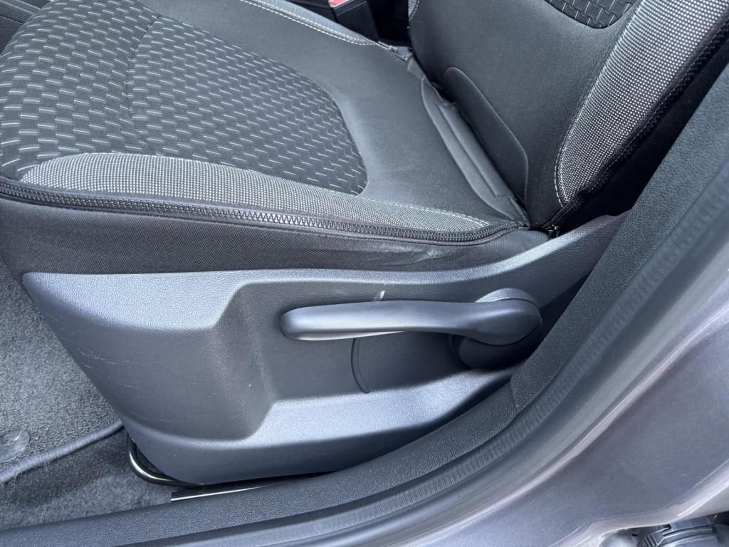 Renault Captur 1.2 tce intens automaat, nl-auto incl. trekhaak!