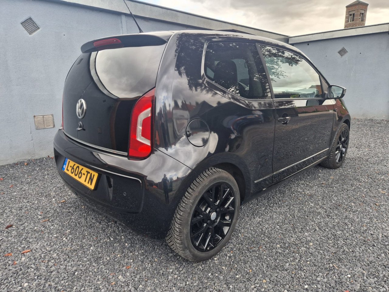 VW Up! High Up Black Edition - Full option