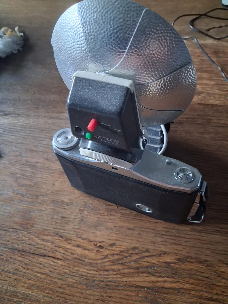 Oude camera Zeiss