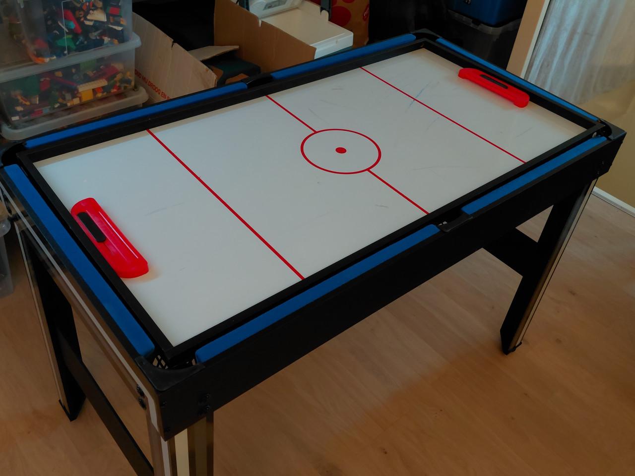 Tafelvoetbal ( met meerdere spellen)