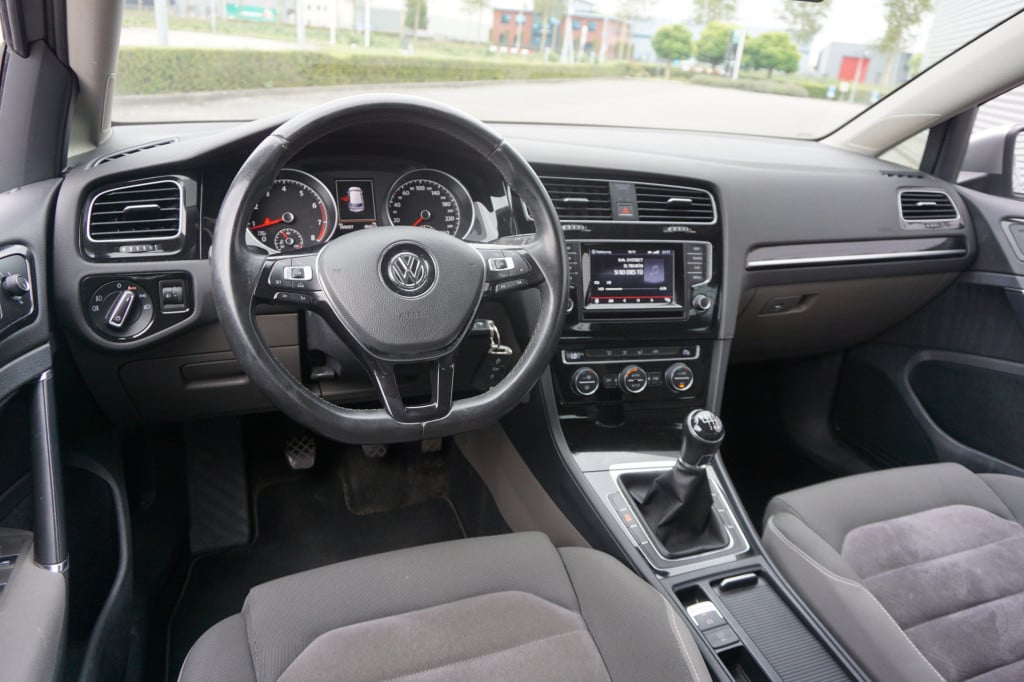 Volkswagen Golf 1.4 tsi act highline airco / navi / cruise / elektr. ramen 
