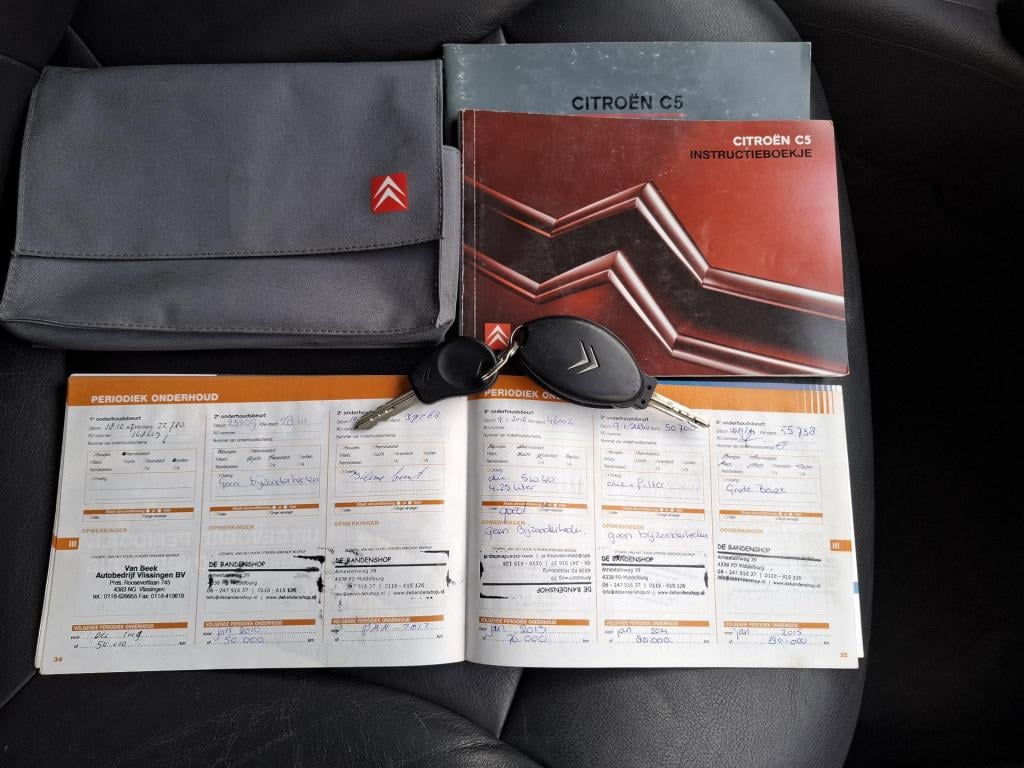 Citroen C5 2.0i 16v exclusive automaat leder/lmv/trekhaak