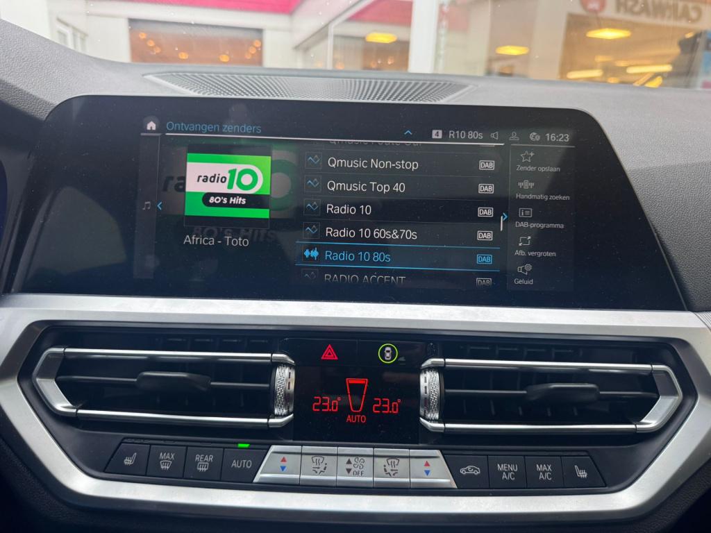 BMW 3-serie touring 330e high executive m-sport