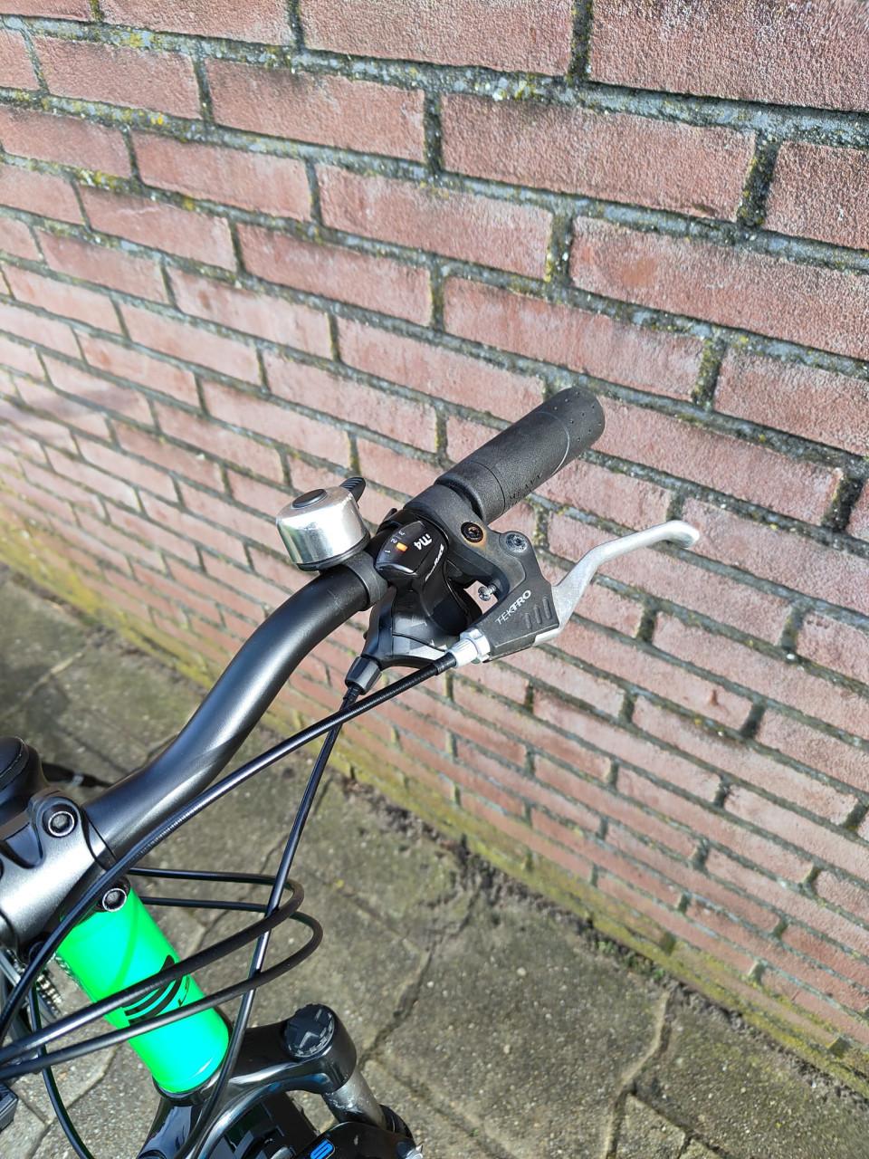 Bulls Pulsar 26 inch mountainbike 24 versnellingen verering