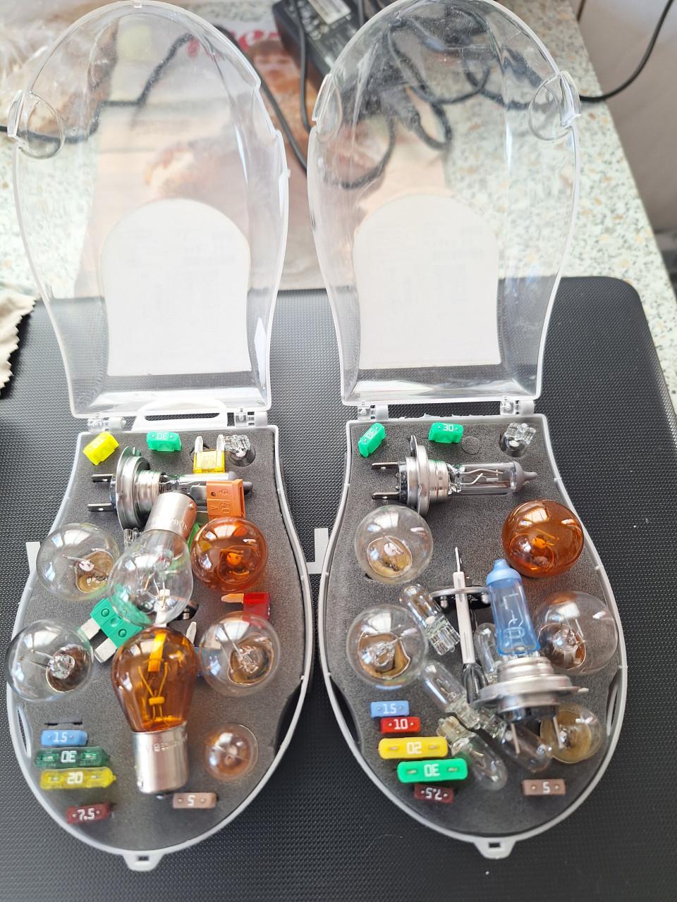 2 x setje autolampen