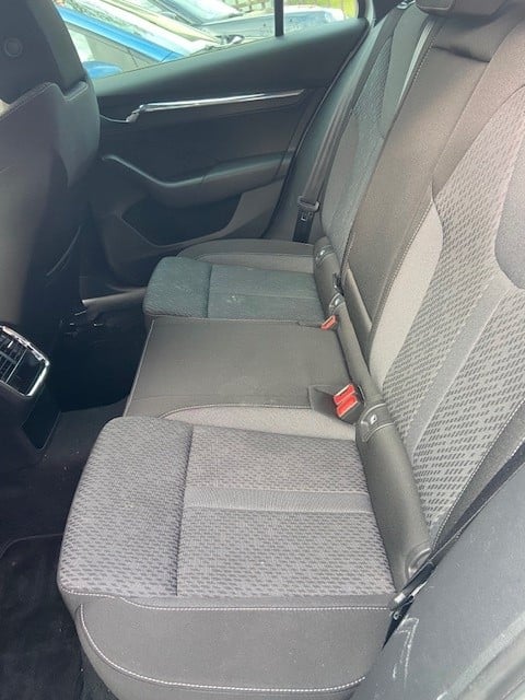 ŠKODA OCTAVIA COMBI 1.5 TSI e-TEC Business Edition Plus