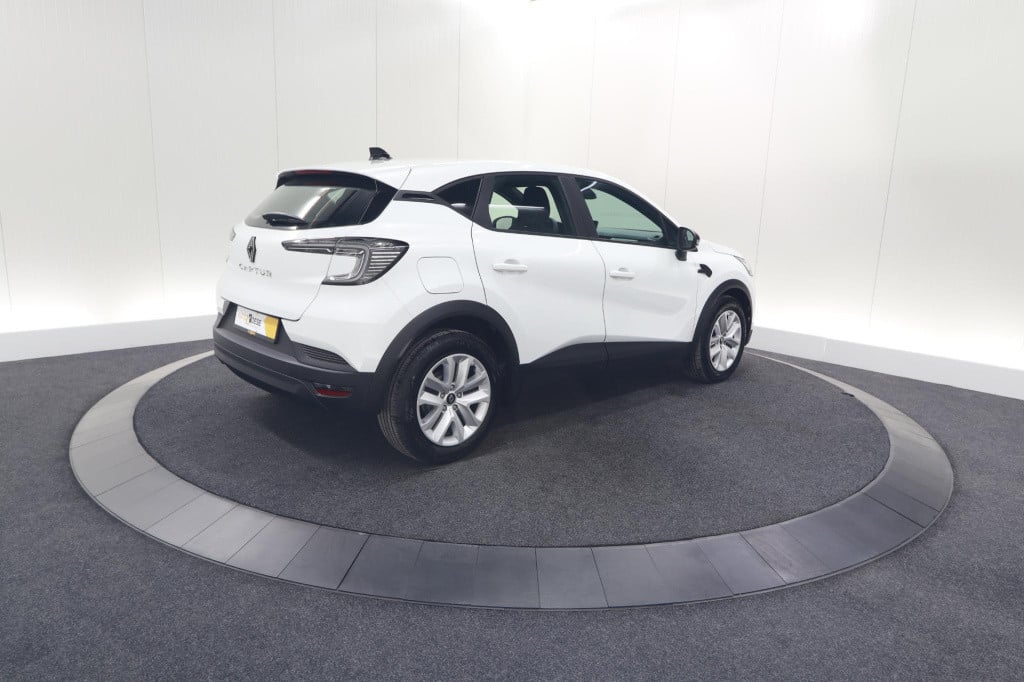 Renault Captur mild hybrid 160 evolution | camera | apple carplay | stoelve