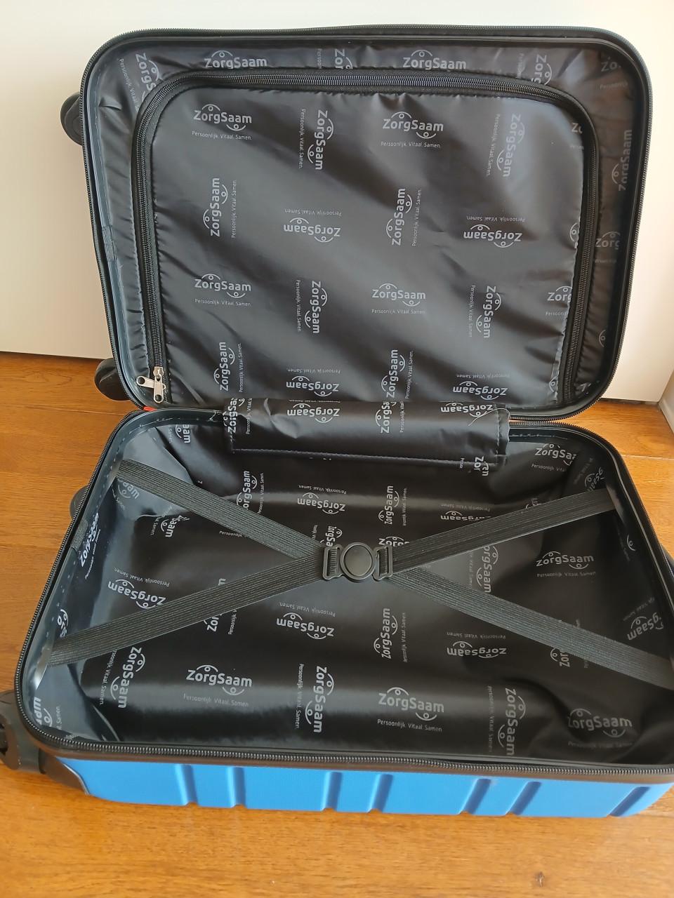 Koffer met 4 zwenkwieltjes