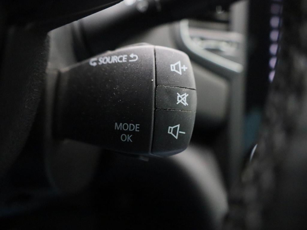 Renault Megane E-tech estate 1.6 plug-in hybrid 160 business edition one | 