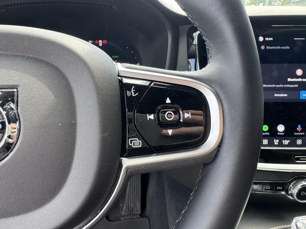 Volvo V60 2.0 t6 plug-in hybrid awd plus dark trekhaak|complete auto