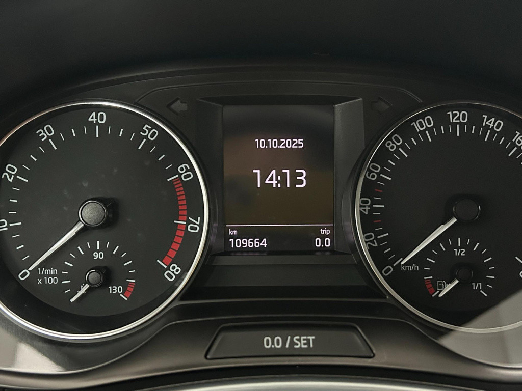 Skoda Fabia occasion | grijs | tweedehands skoda fabia | airco | stoelverwa