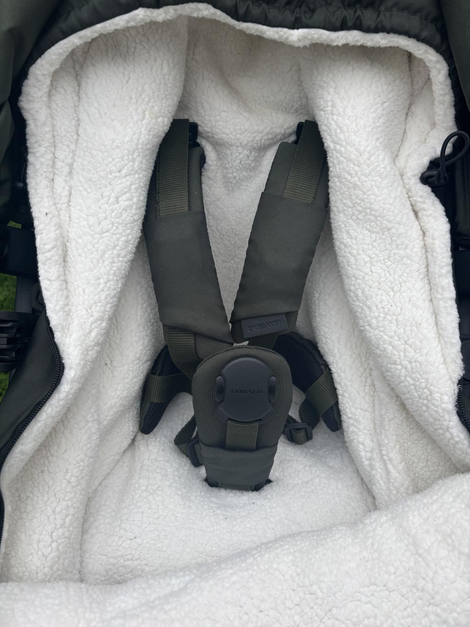 Dubatti Two kinderwagen nieuwstaat