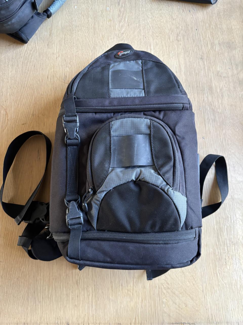 Lowepro Slingshot AW camerarugtas